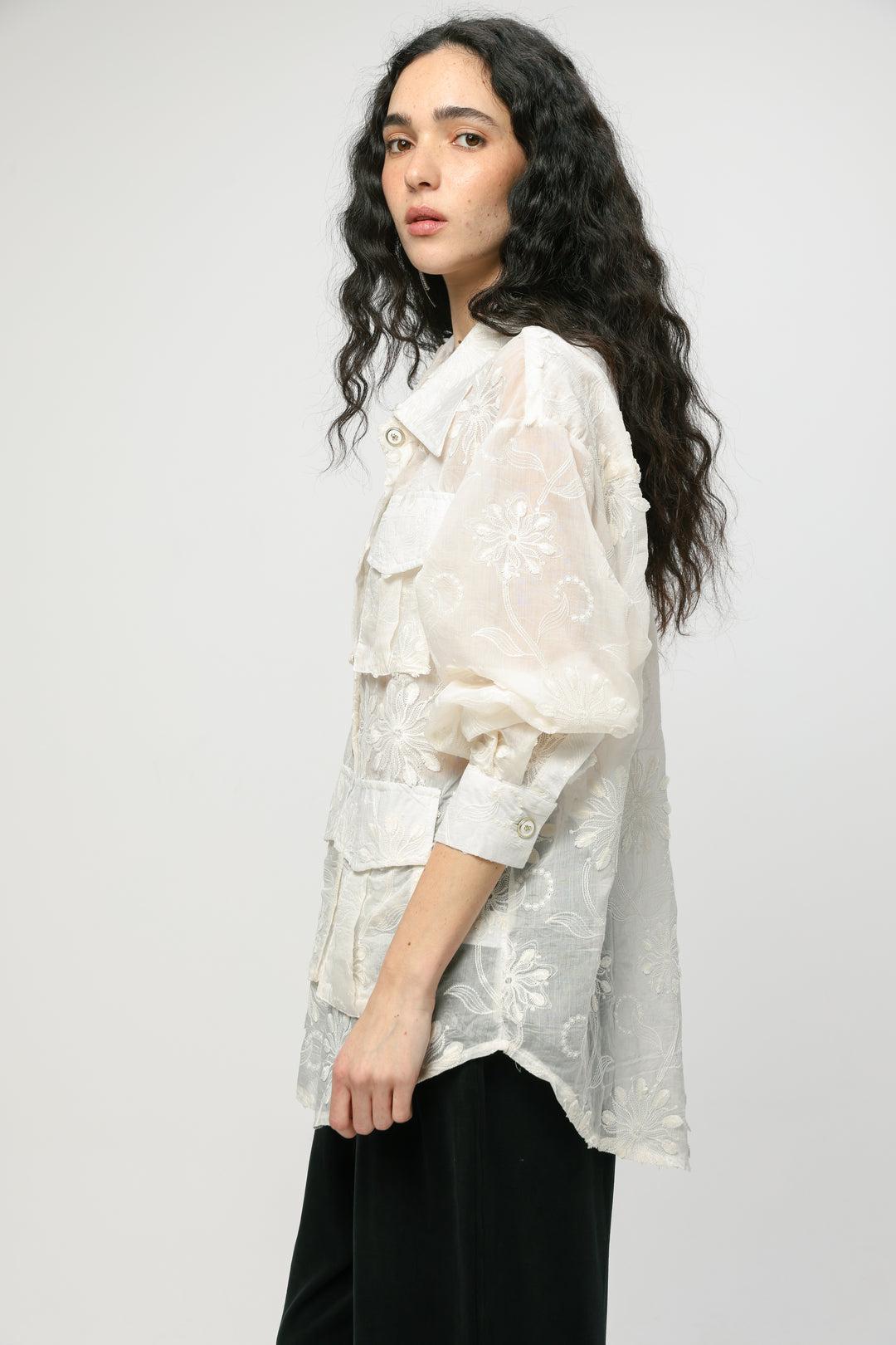Pockets Cream Floral Buttoned Shirt