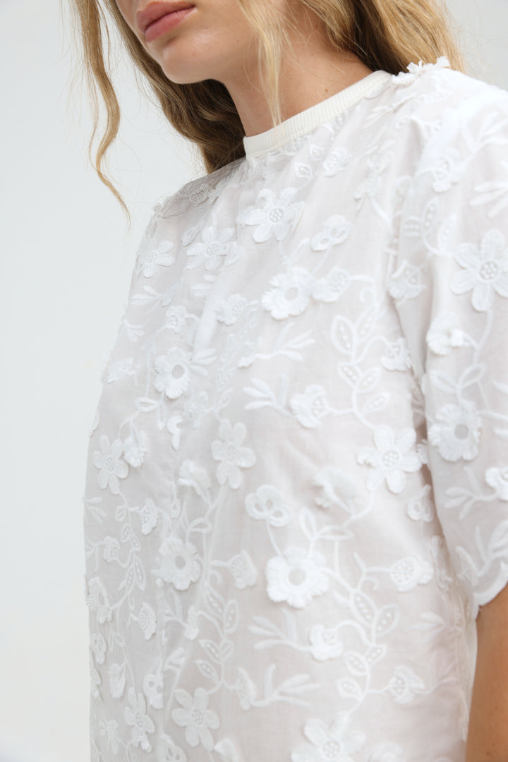 Floral Embroidery White Jumpsuit