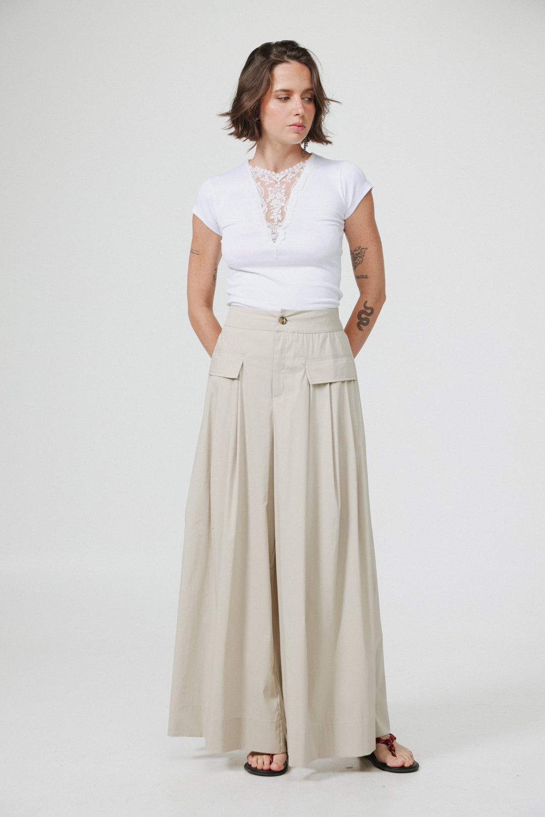 Typing Beige Wide Bottoms