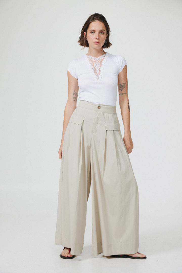 Typing Beige Wide Bottoms