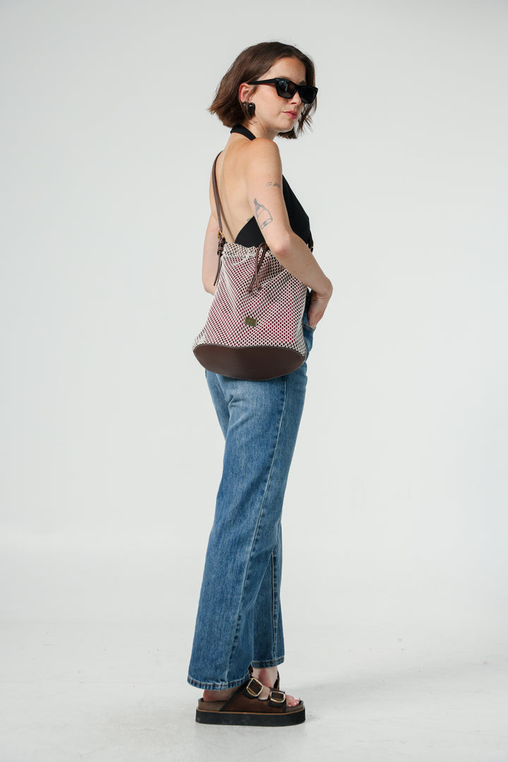 תיק צד רשת לנשים Cream/Burgundy Net Bucket Bag