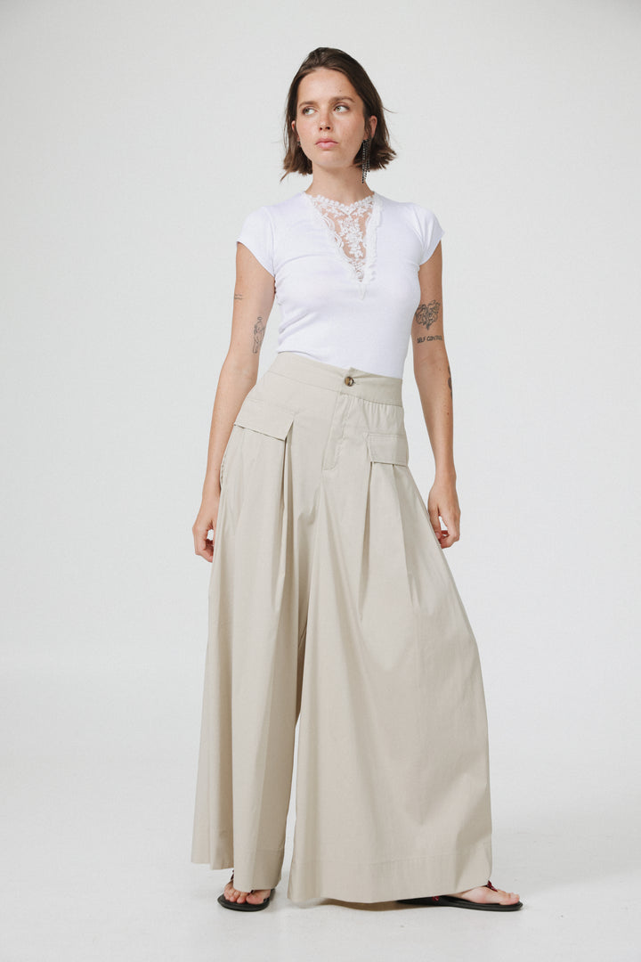 Typing Beige Wide Bottoms
