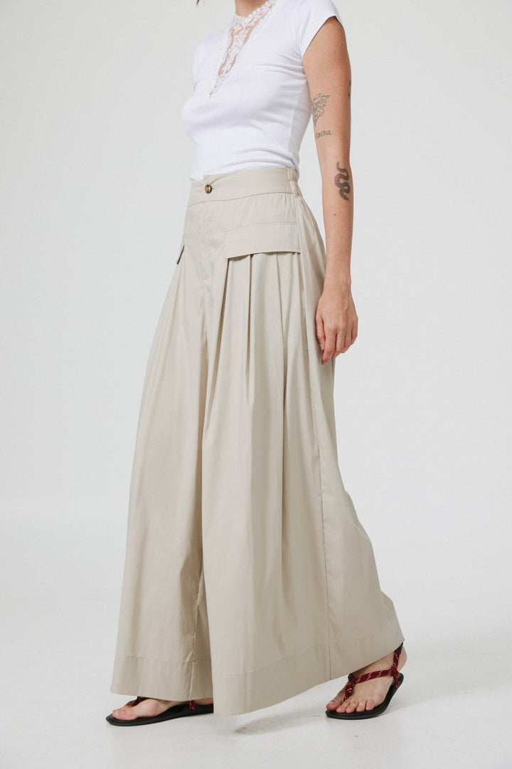 Typing Beige Wide Bottoms