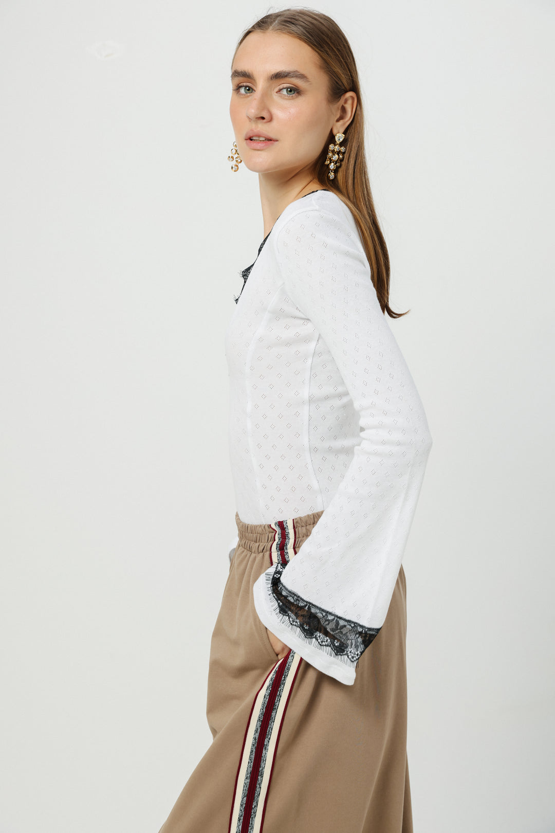 Winterlight White/Black Shirt