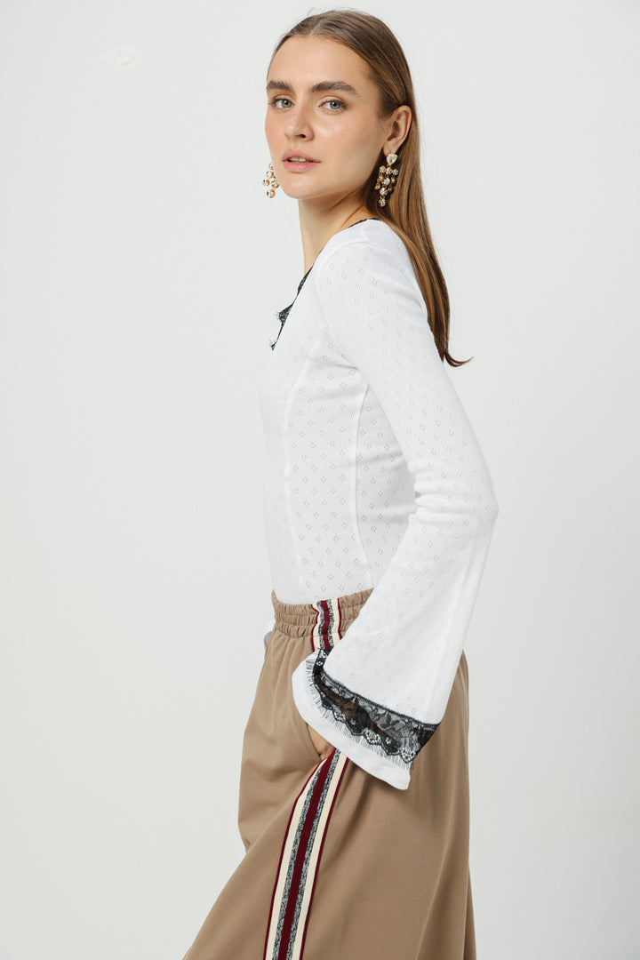 Winterlight White/Black Shirt