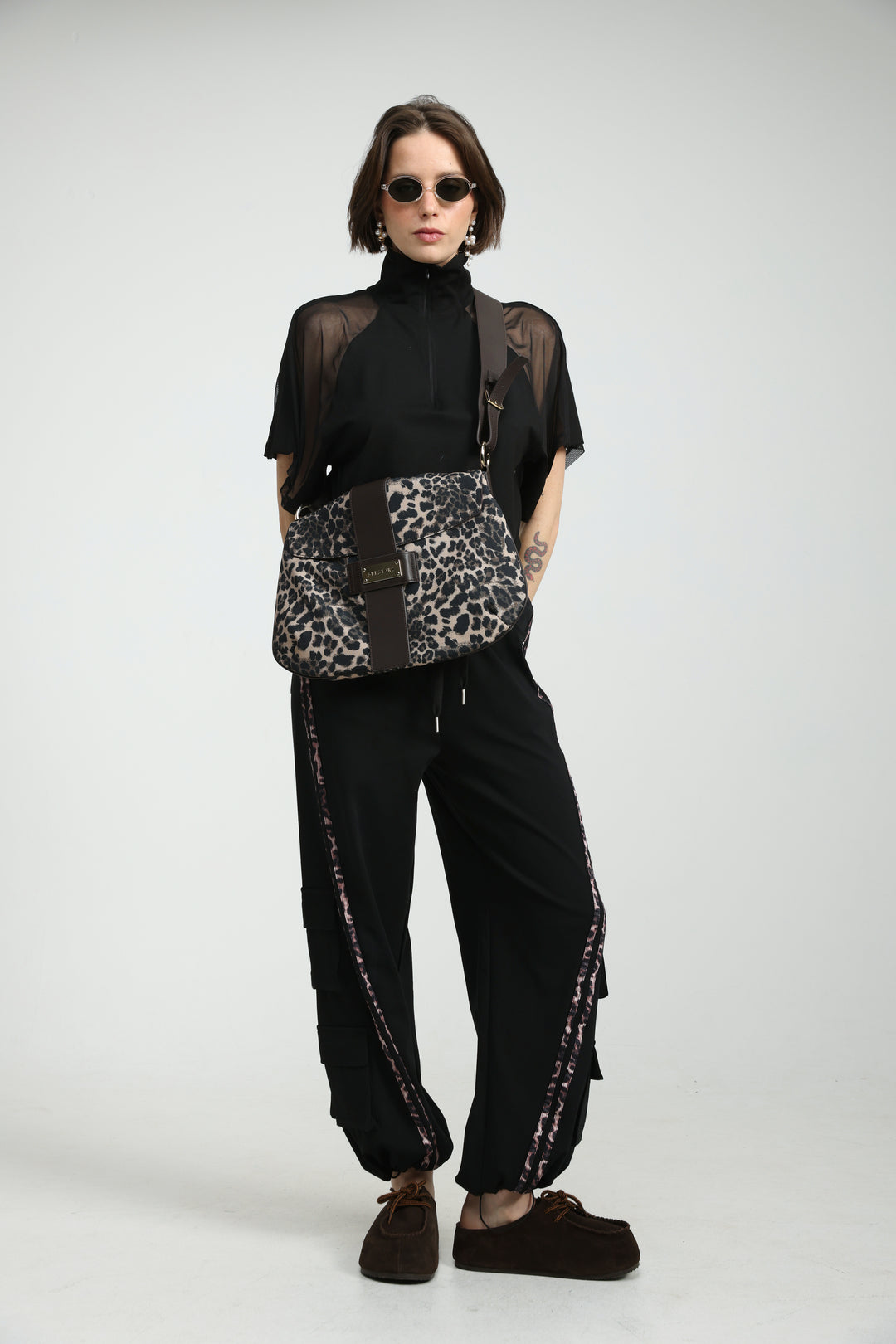 Art Leopard Bag