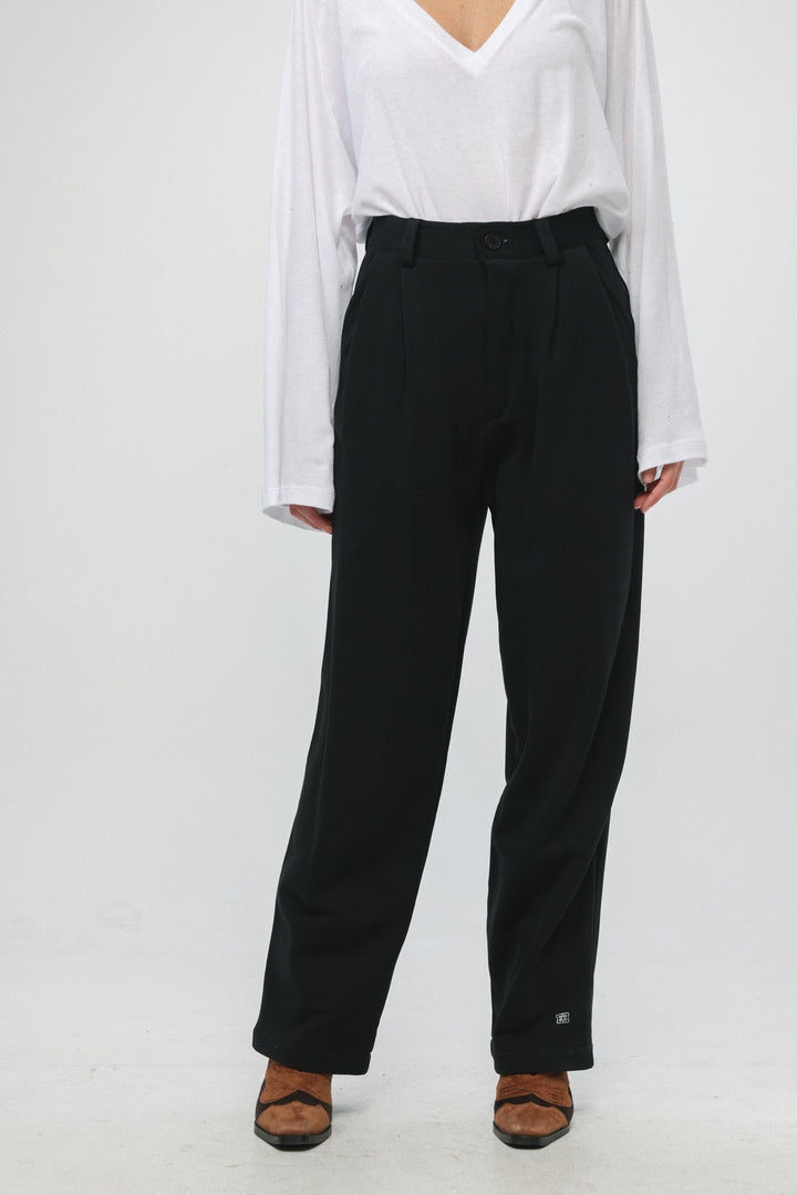 Hybrid Black Bottoms