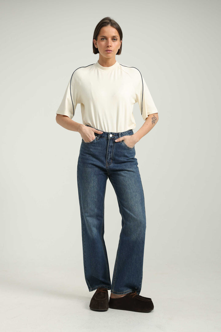 Confidence Cream T-Shirt