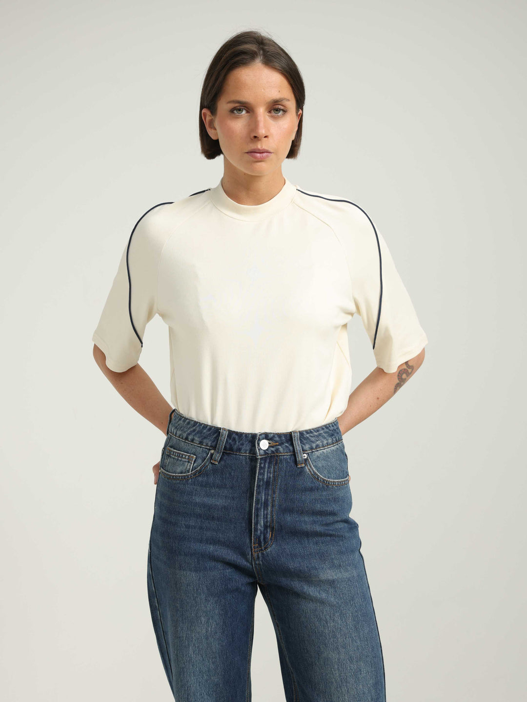 Confidence Cream T-Shirt