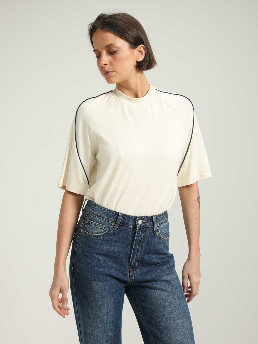 Confidence Cream T-Shirt