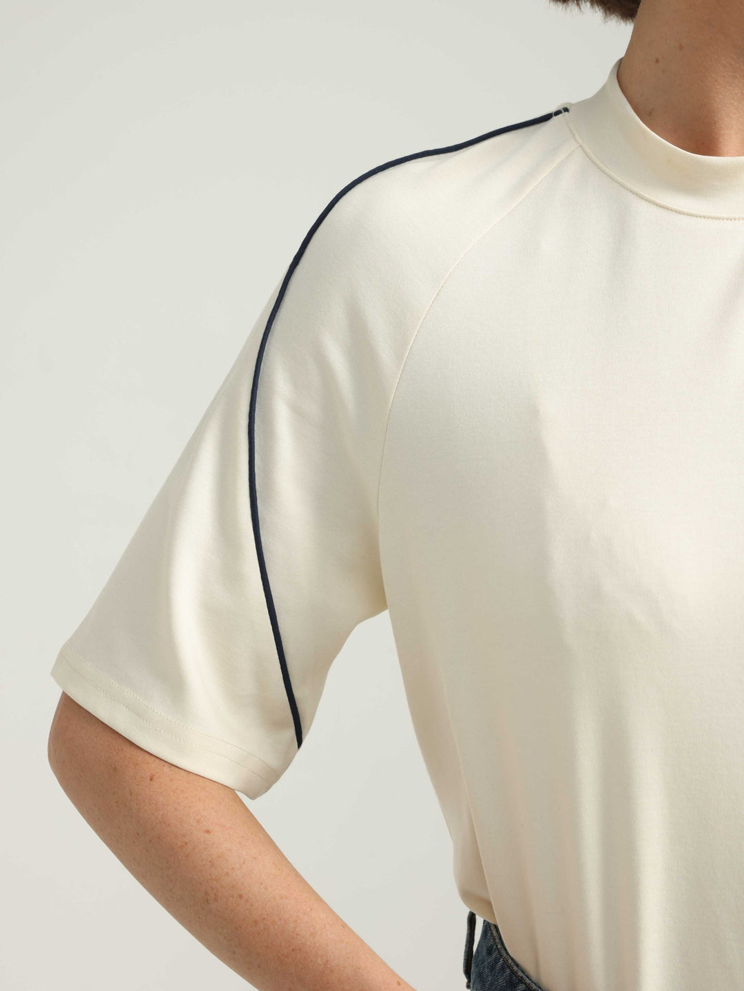 Confidence Cream T-Shirt