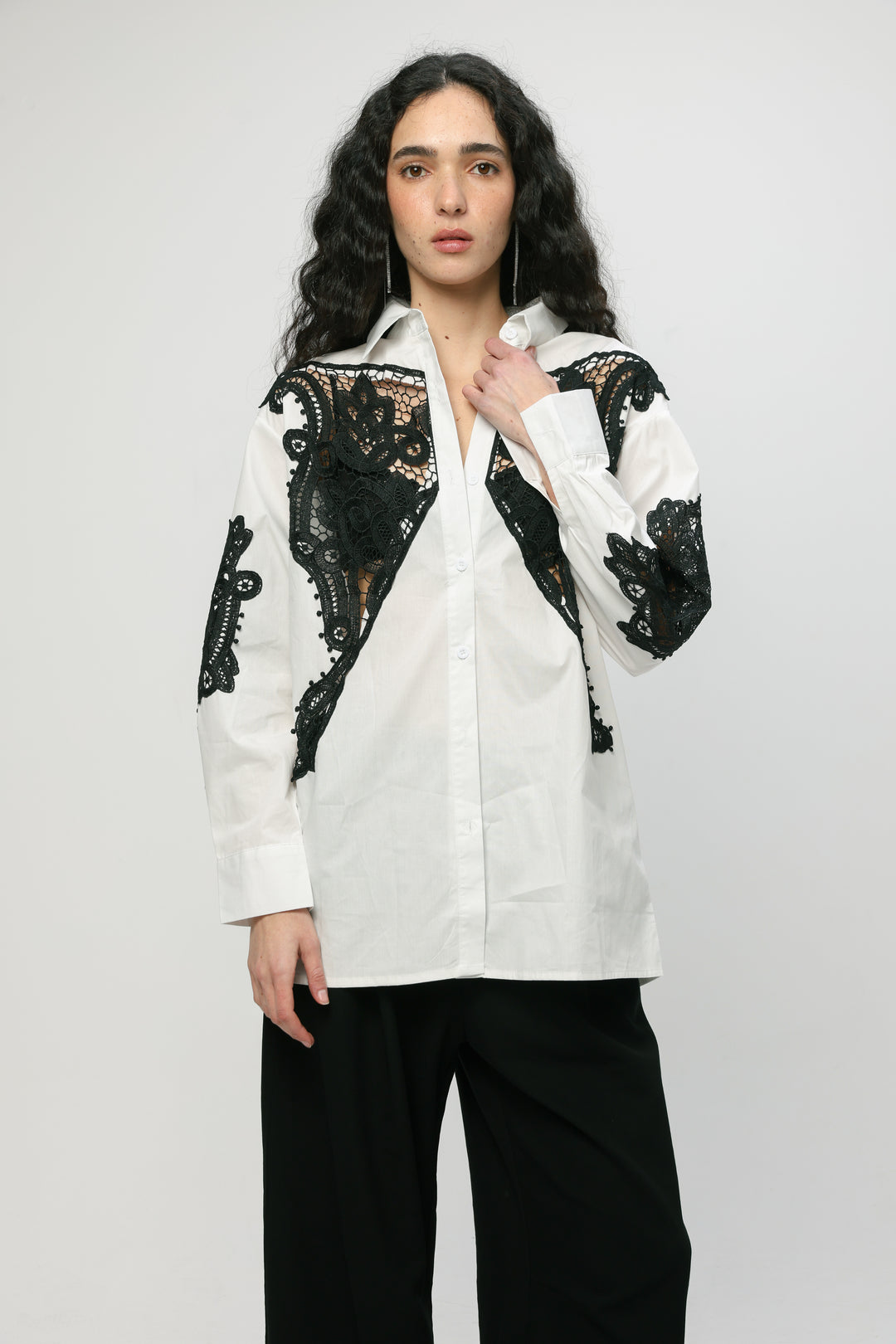 Lace Panel White/Black Shirt