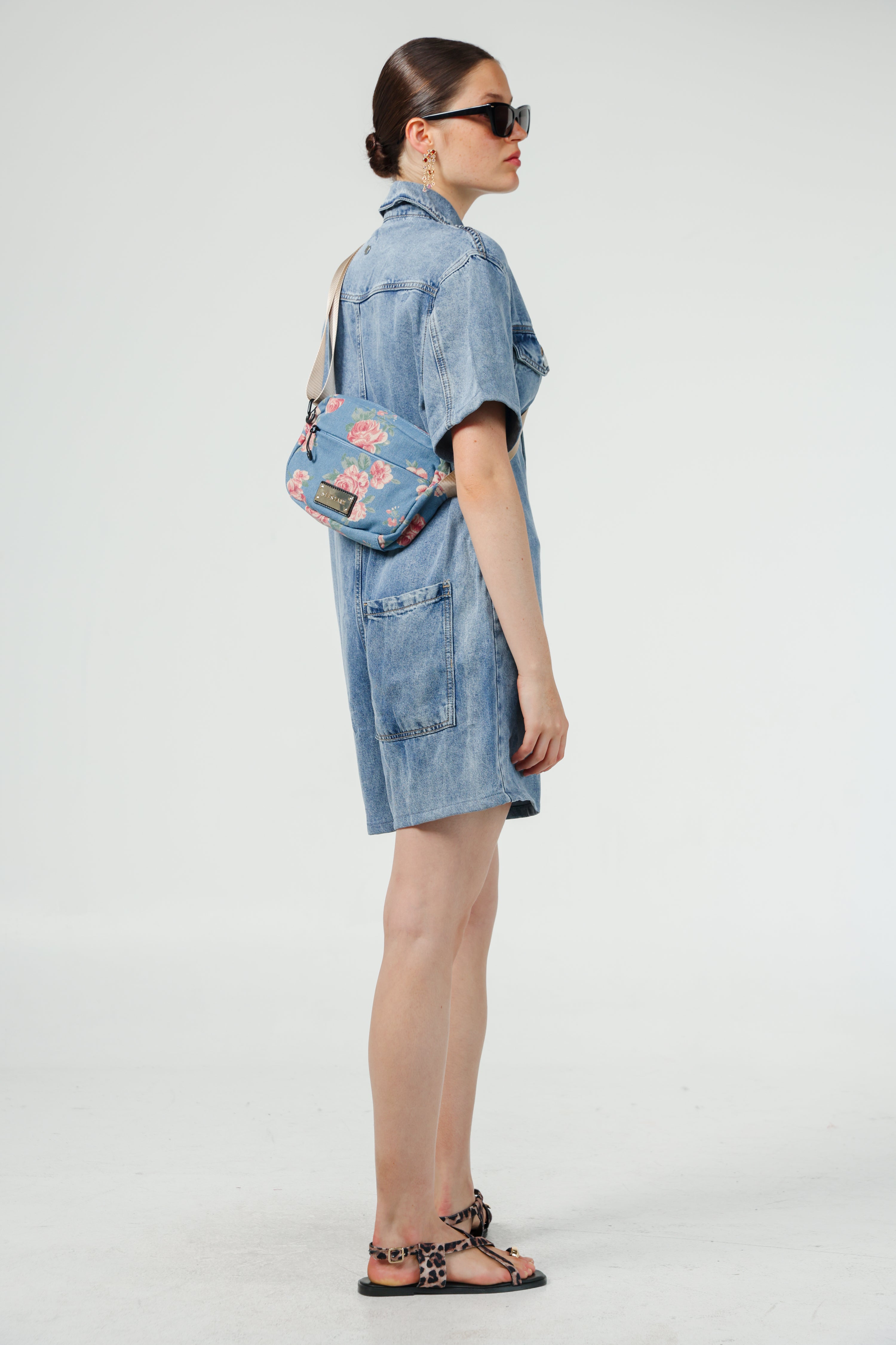 新品未使用★clane BACK CROSS DENIM BISTIER Done Floral Denim Belt Bag – SEESTARZ