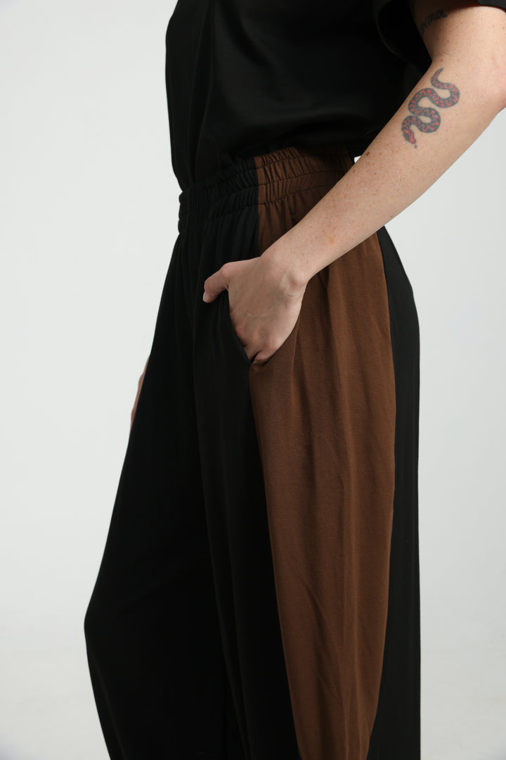 Caring Black/Brown Joggers