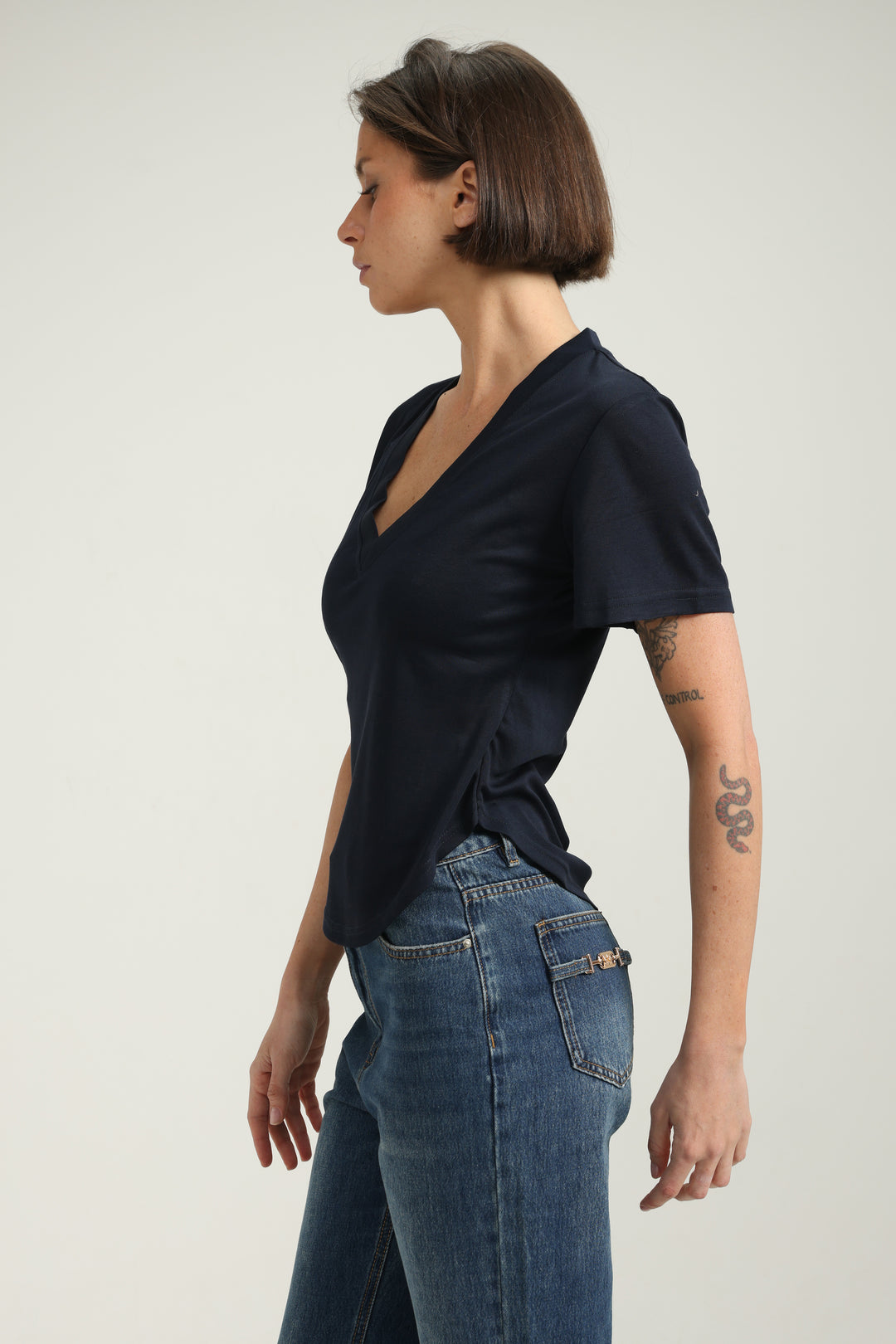 Clean23 Navy V T-Shirt