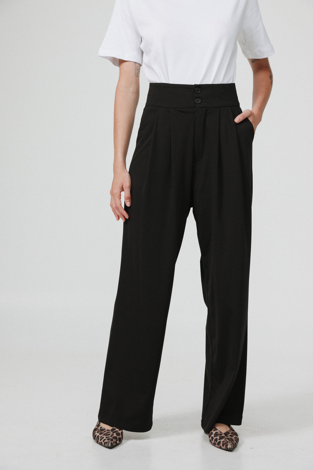 Stapler Black Bottoms