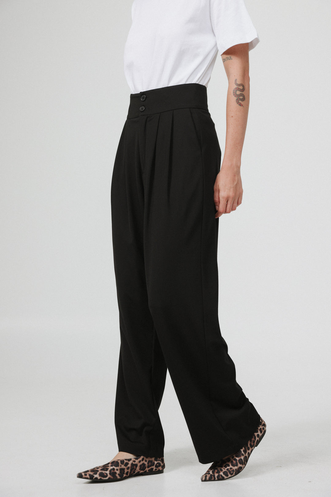 Stapler Black Bottoms