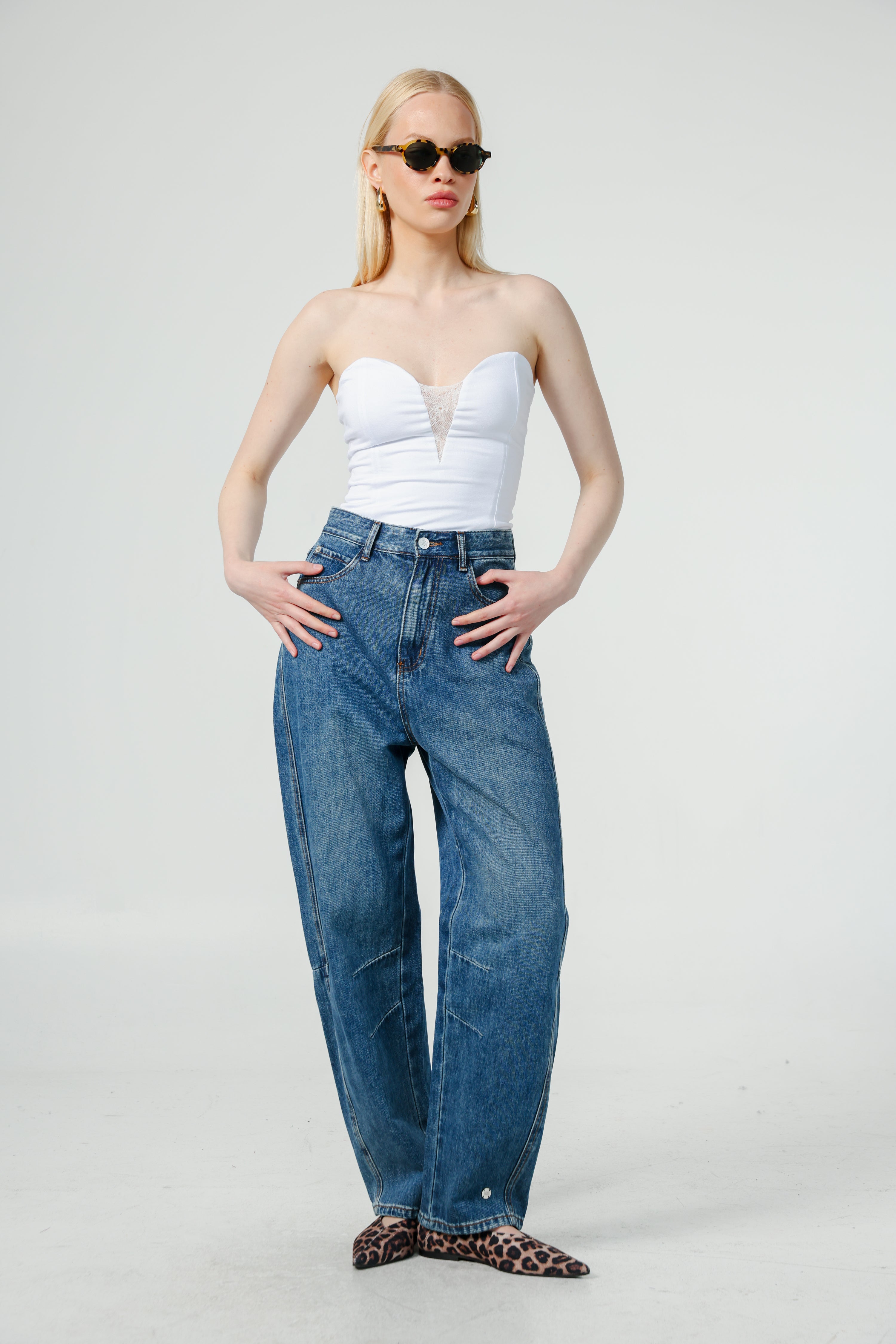 【SATIIIZ】Aran Pintuck Raw Wide Denim Pants מכנסי ג'ינס לנשים קצרים / ארוכים DENIM Jeans – SEESTARZ