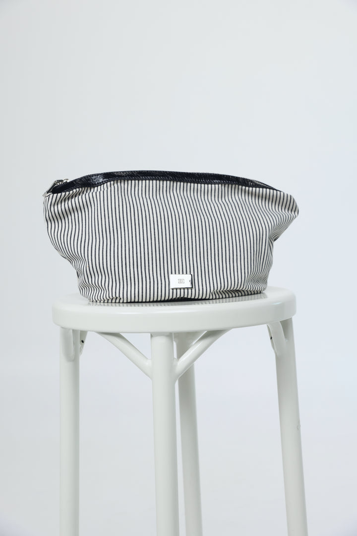 תיק איפור פסים Striped Makeup Bag