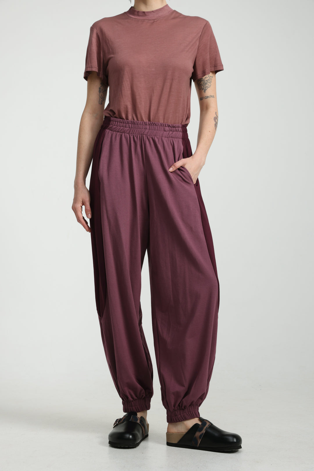 Caring Plum Joggers