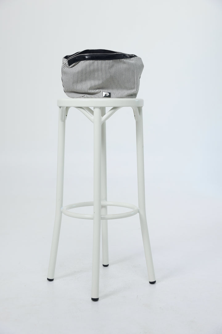 תיק פסים לנסיעות Striped Makeup Bag