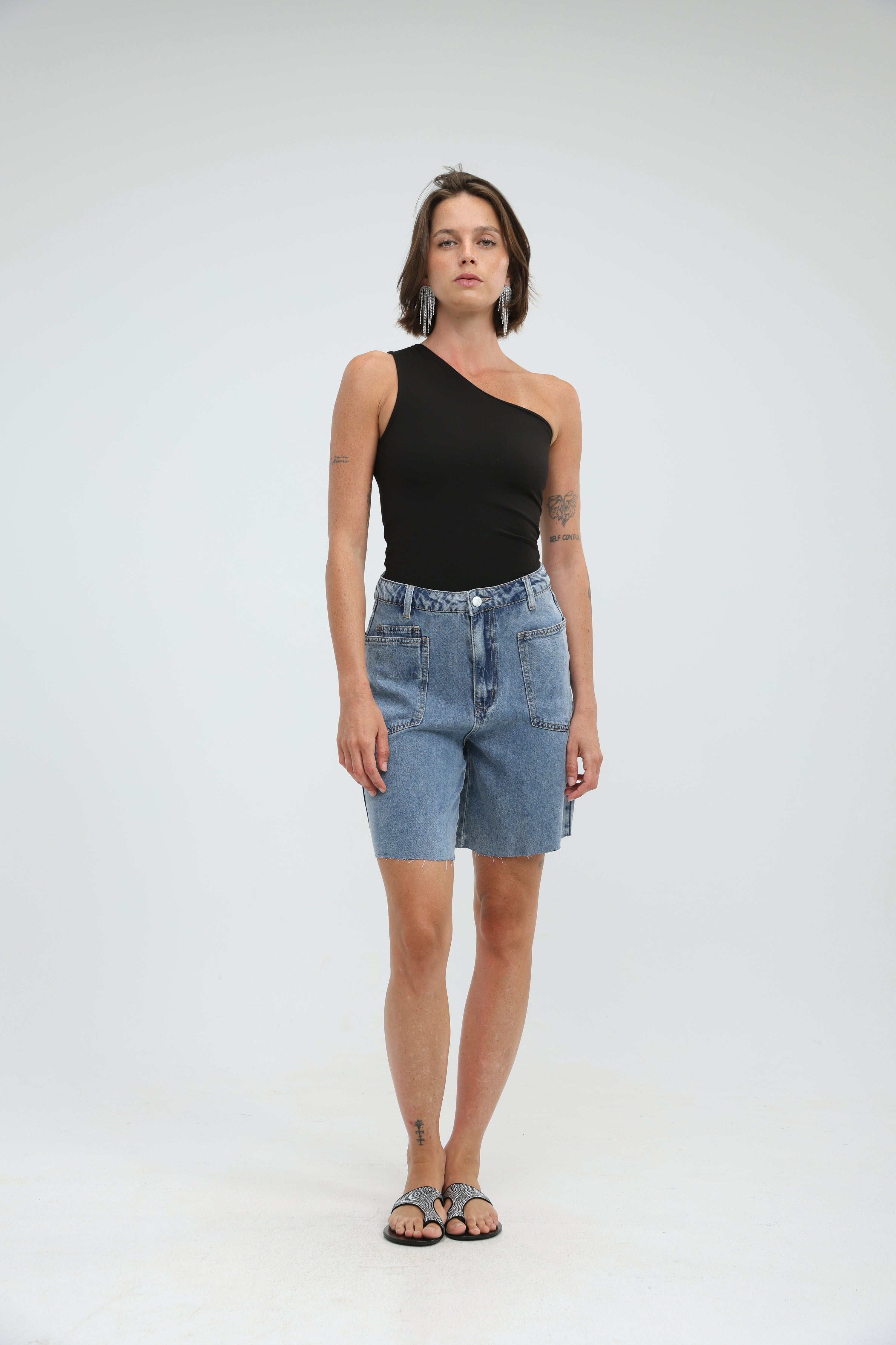 ⭐︎新品未使用⭐︎blackbird 25ss tanktop サイズ1 Tennis Black One Shoulder Tank – SEESTARZ