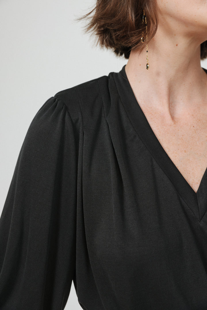 Deadline Black Shirt