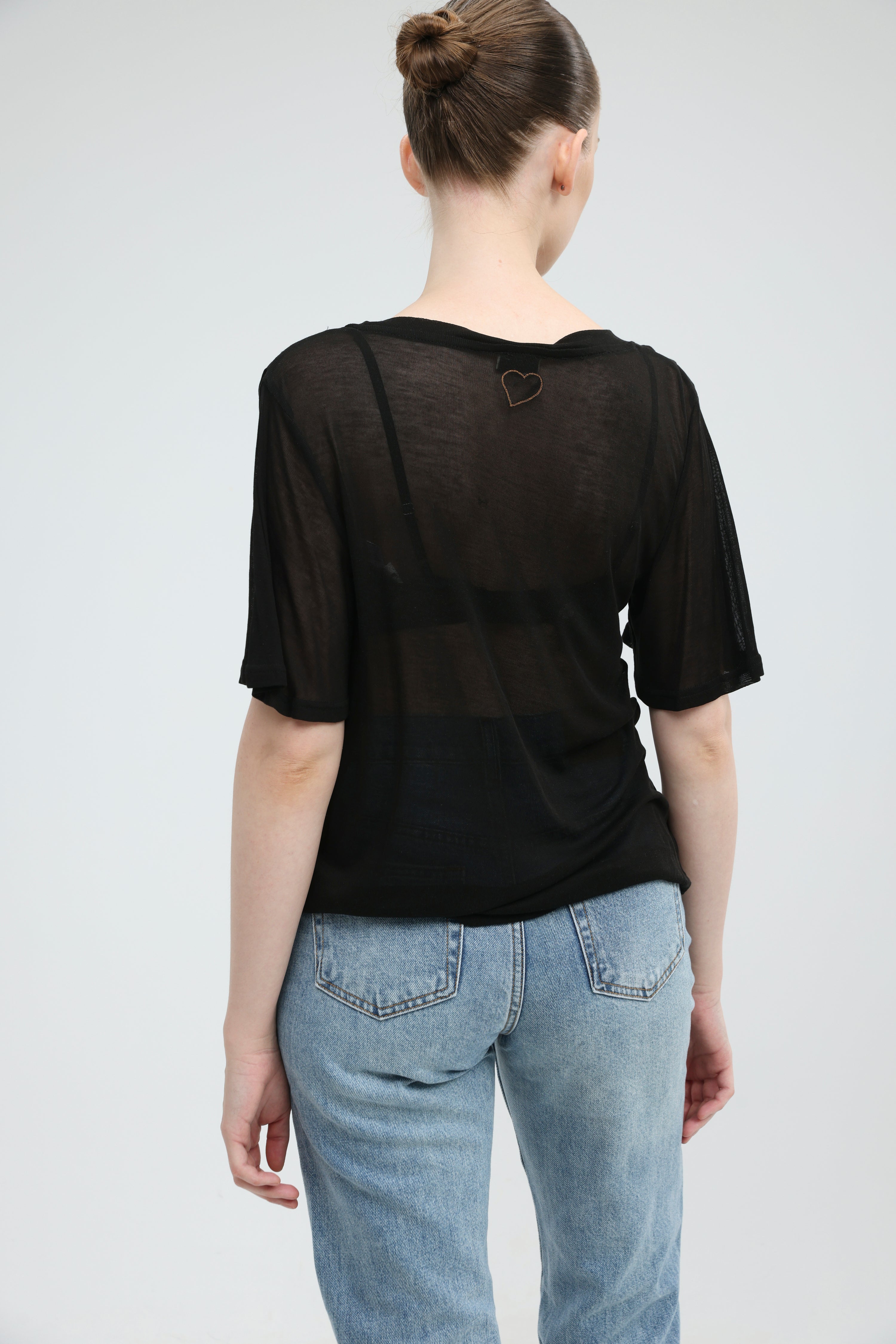 Clean60 Black V T-Shirt – SEESTARZ