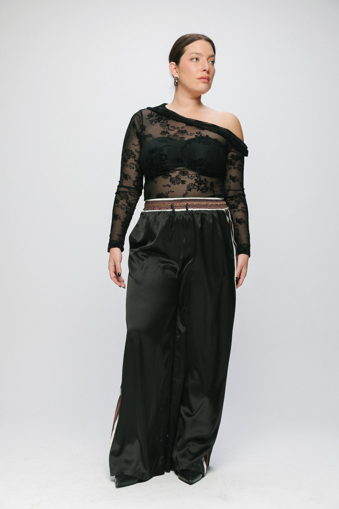 Luna Black Velvet One Shoulder Top