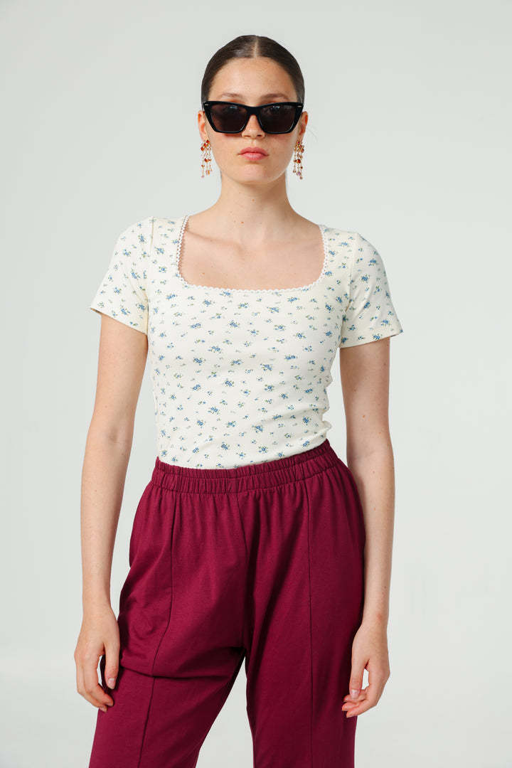 Promise Cream T-Shirt