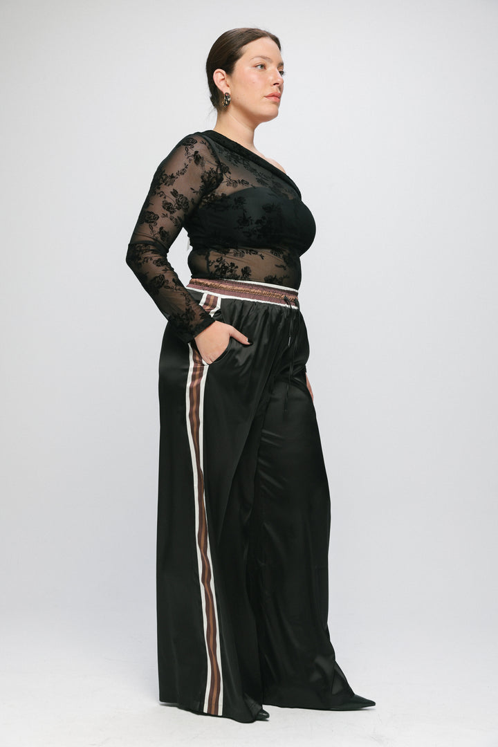 Luna Black Velvet One Shoulder Top