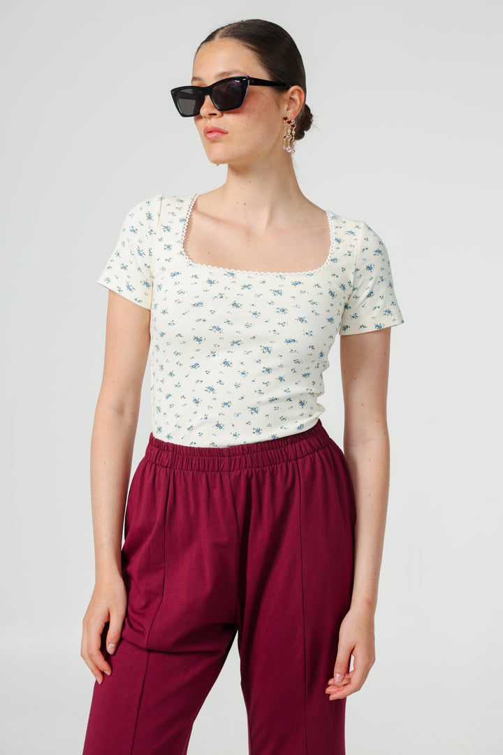 Promise Cream T-Shirt