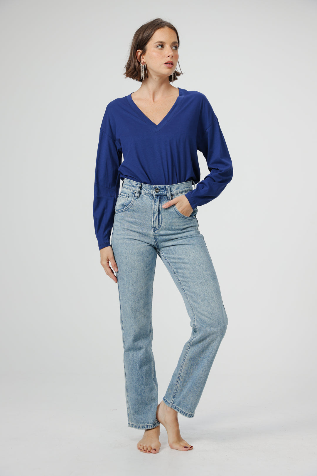 Clean05 Navy V Shirt