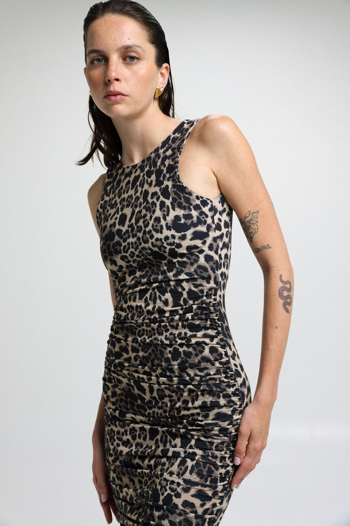 שמלה צמודה מנומרת דגם Looking Leopard Dress 