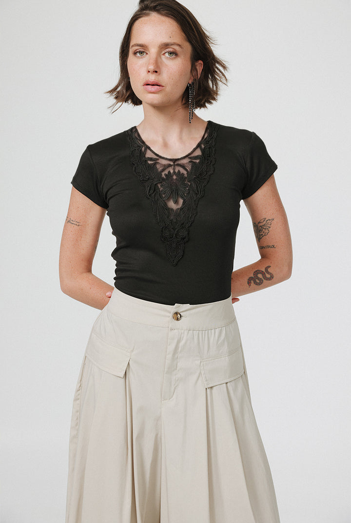 Lobby Black T-Shirt