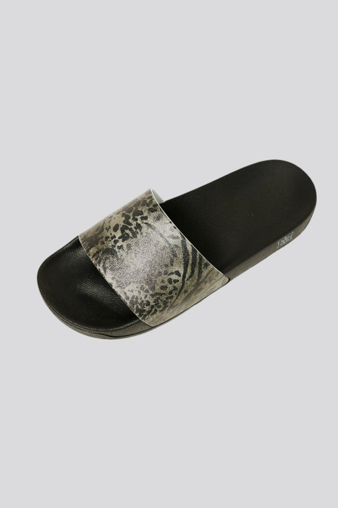 Leopard Slides