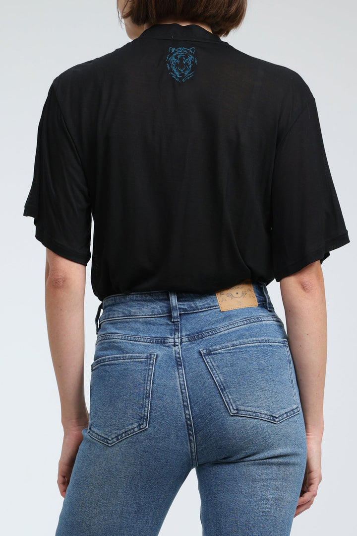 Clean33 Black V T-Shirt