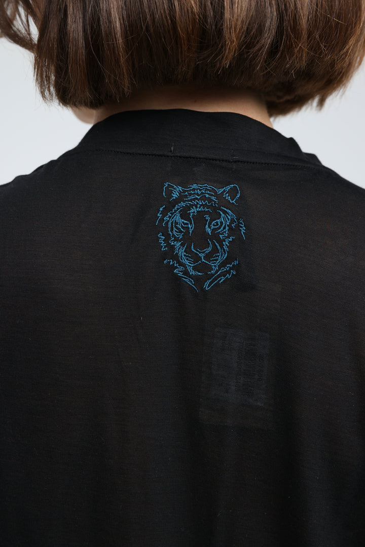 Clean33 Black V T-Shirt