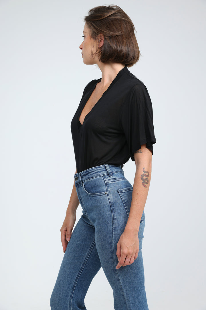 Clean33 Black V T-Shirt