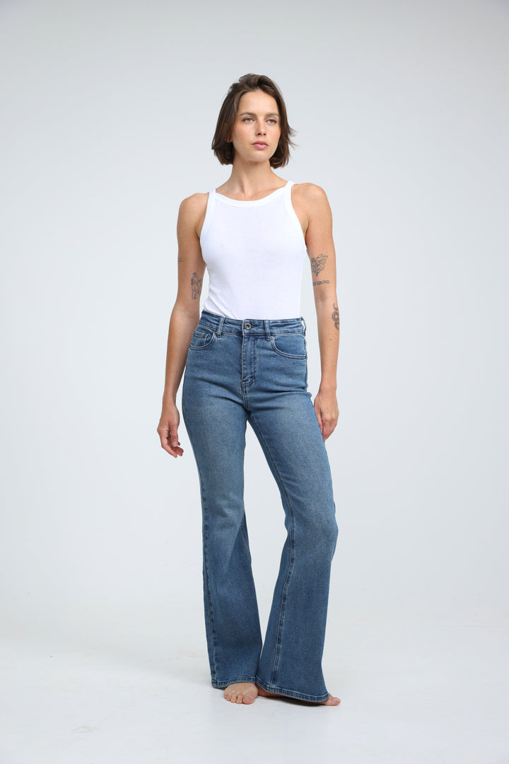 Clean43 White Tank