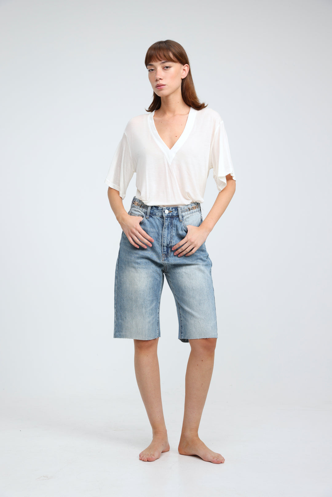 Clean33 White V T-Shirt