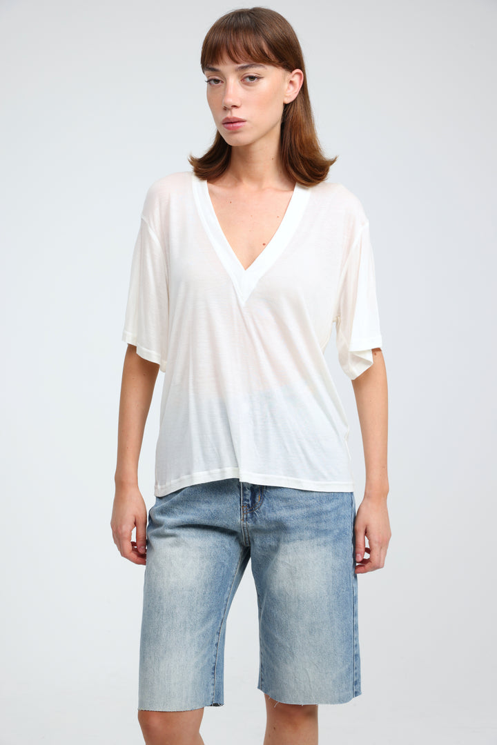 Clean33 White V T-Shirt