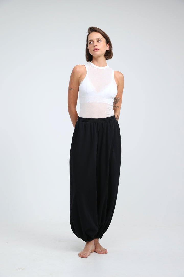 Clean40 Black Balloon Joggers