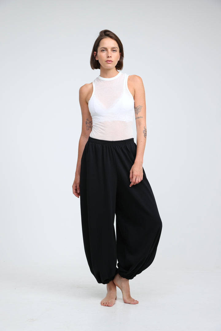 Clean40 Black Balloon Joggers
