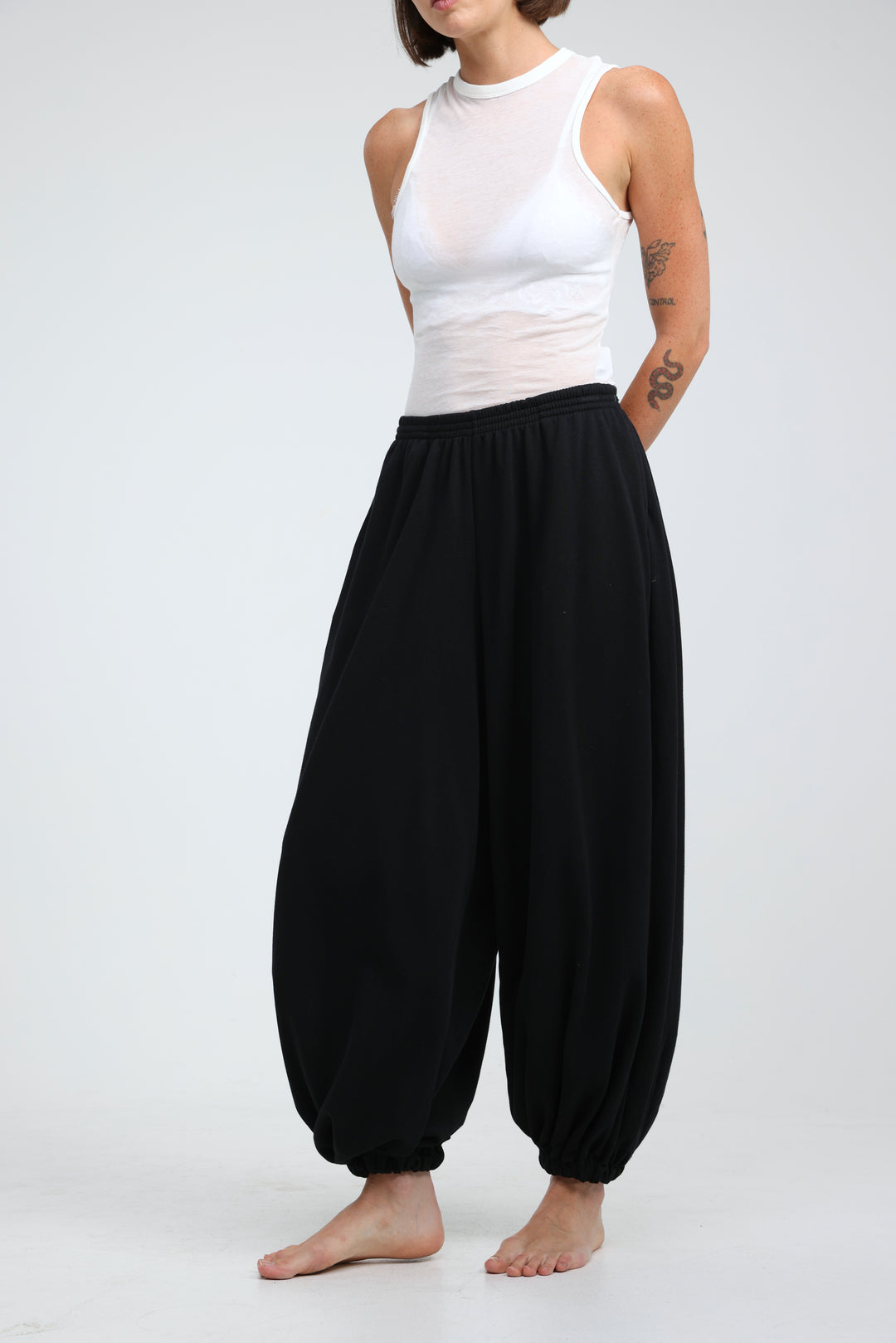 Clean40 Black Balloon Joggers