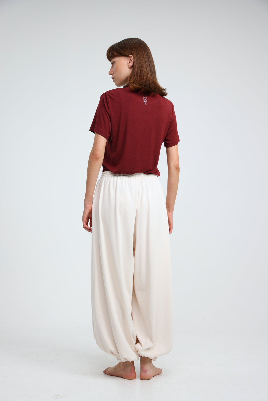 Clean40 Cream Balloon Joggers