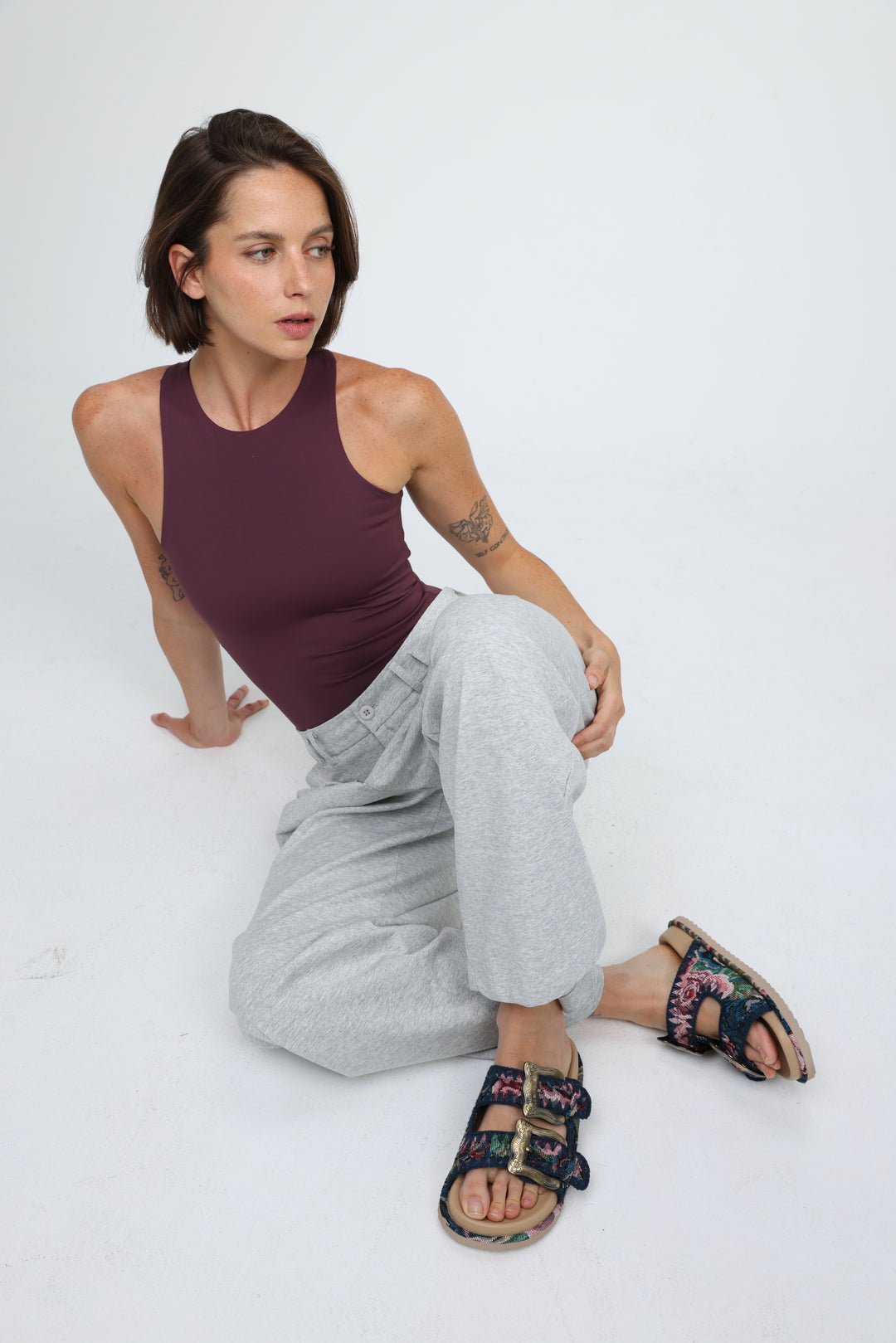 Engraved Buckle Floral Sandals