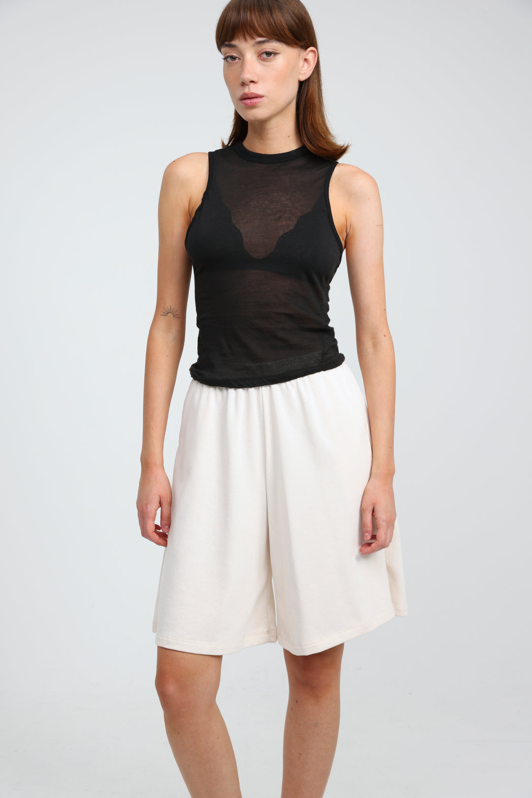 Clean37 Cream Wide Bermuda Shorts