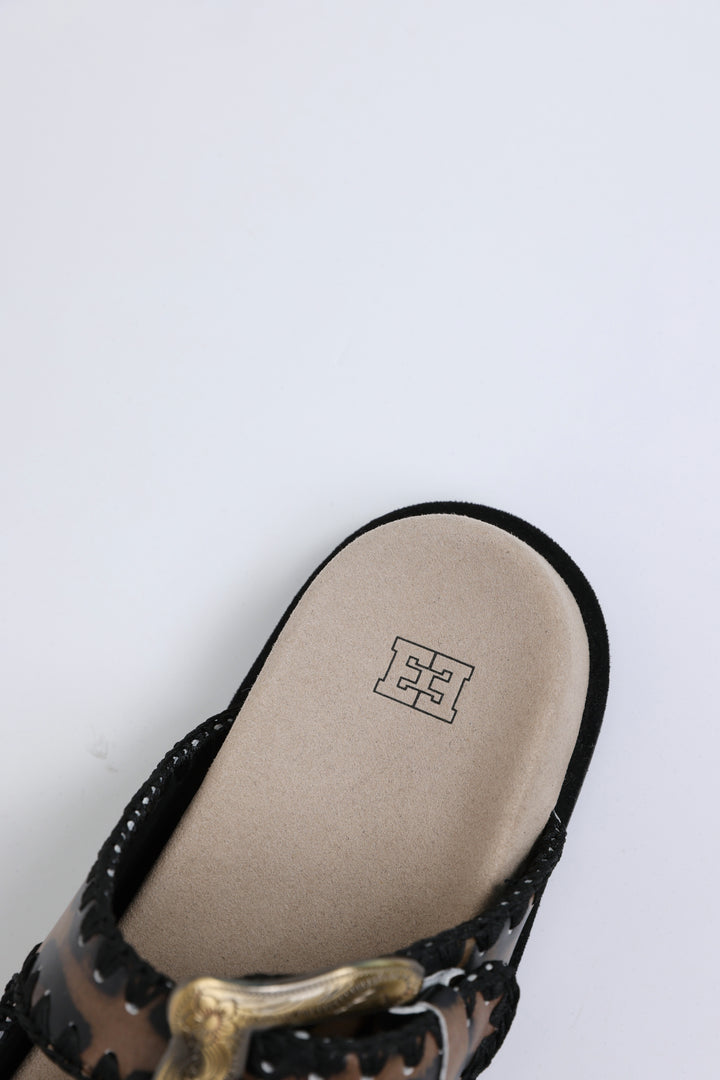 Engraved Buckle Leopard Sandals