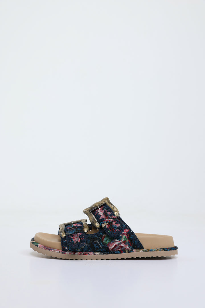 Engraved Buckle Floral Sandals